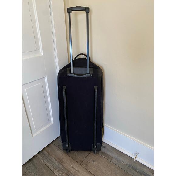 LL Bean rolling duffel bag luggage camo XL monogrammed carry durable travel - Picture 4 of 8